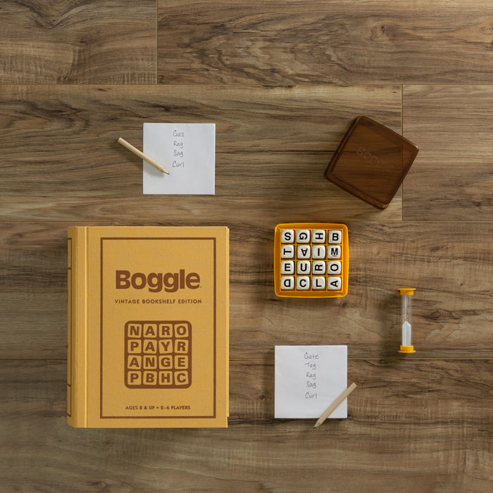 Boggle | Vintage Bookshelf Edition